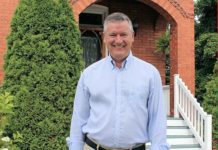 Thompson makes his bid for the Liberal nomination official