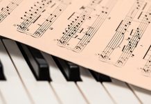 Local singer receives prestigious scholarship
