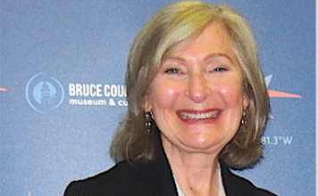 Celebrated Canadian journalist enthralls audience with her life experiences